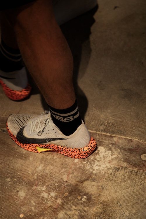 Sport shoes